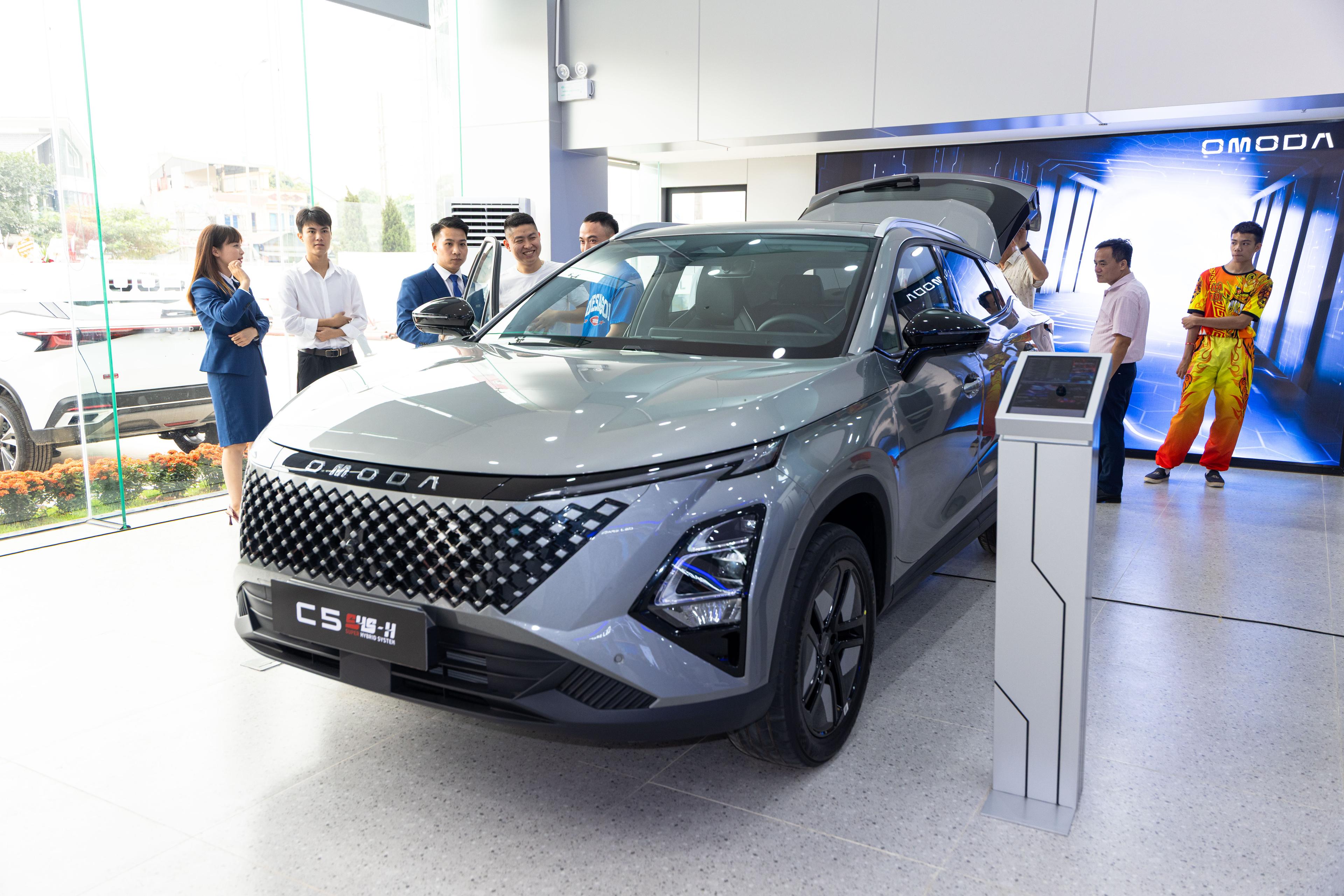 Sức hút mạnh mẽ của Omoda C5 trên toàn cầu: chỉ trong 3 năm đã đạt doanh số 400.000 xe tại 64 quốc gia