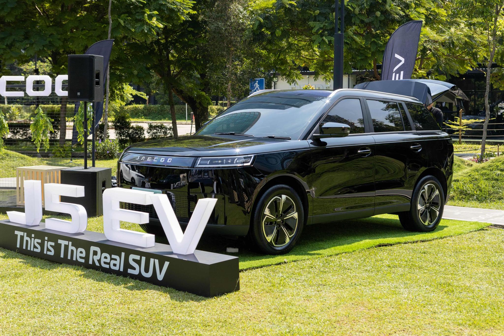 Jaecoo J5 EV bán chạy nhất khu vực – càn quét Thái Lan & Indonesia, mở đường trở thành “mẫu xe điện được yêu thích trên toàn cầu”